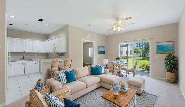3958 MEDITERRANEA CIRCLE 411, Sarasota, FL 34233