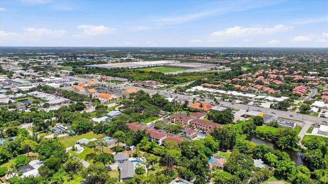 3958 MEDITERRANEA CIRCLE 411, Sarasota, FL 34233