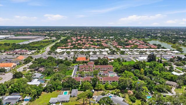 3958 MEDITERRANEA CIRCLE 411, Sarasota, FL 34233