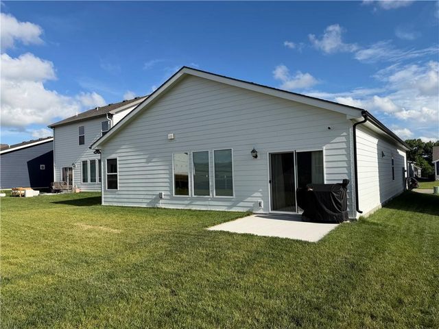 3060 NW 96th Street, Kansas City, MO 64154