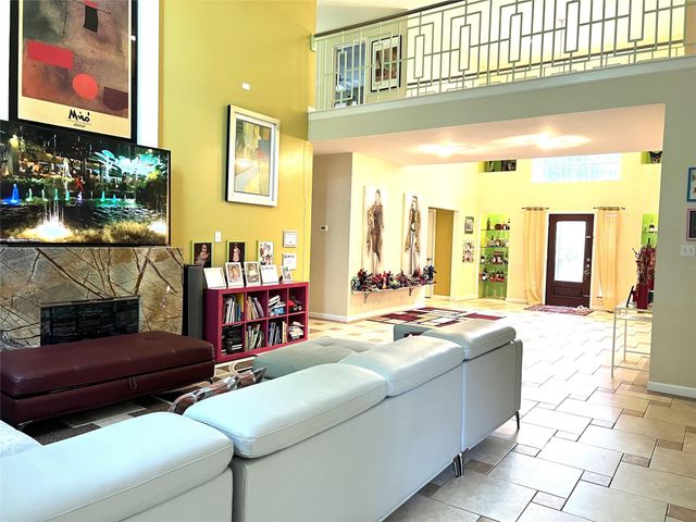 13518 Oak Bend Forest Drive, Houston, TX 77083