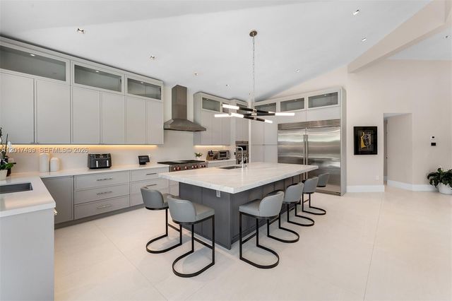 10040 SW 124th St, Miami, FL 33176