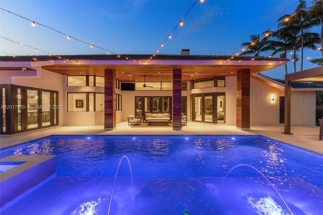 10040 SW 124th St, Miami, FL 33176