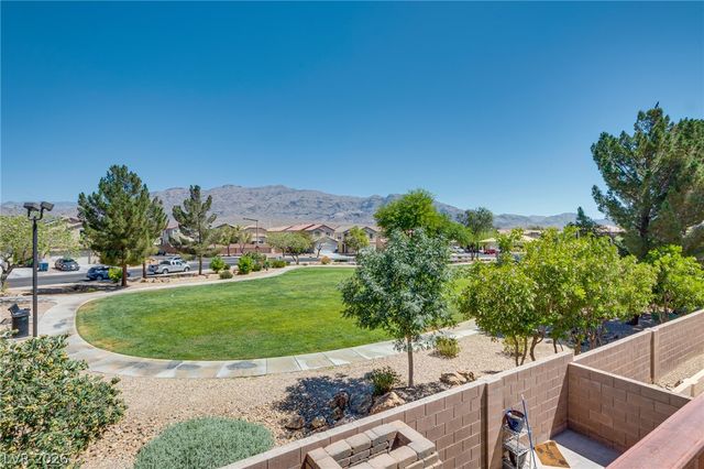 5316 Country Retreat Court, Las Vegas, NV 89131