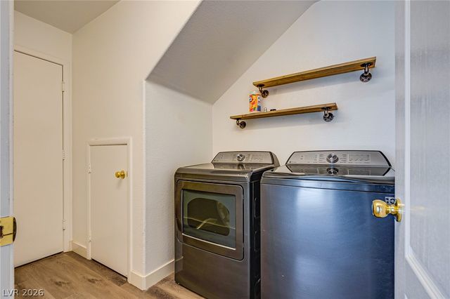 5316 Country Retreat Court, Las Vegas, NV 89131