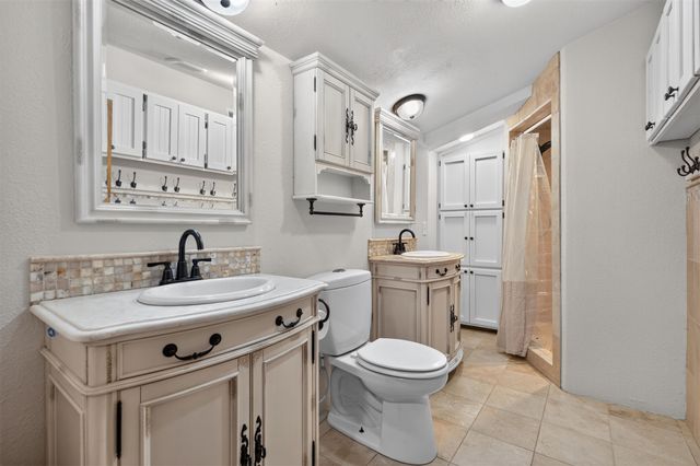 26185 E 104th Street S, Broken Arrow, OK 74014