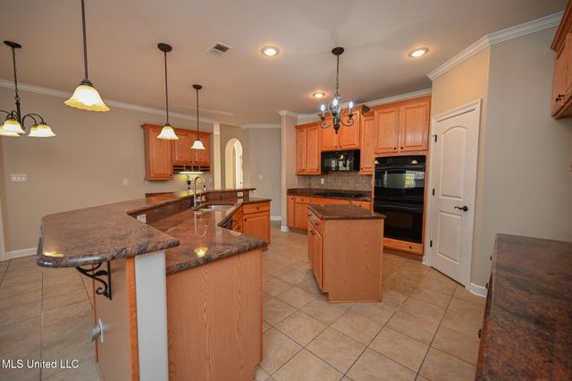 13294 Old Locke Road, Olive Branch, MS 38654