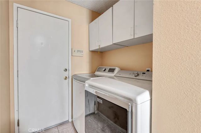 569 Award Drive, Colton, CA 92324
