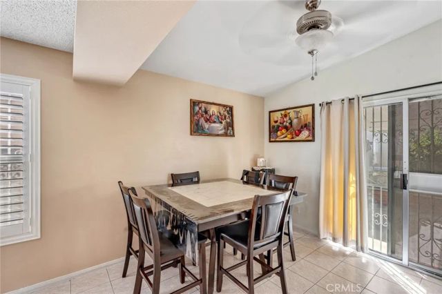 569 Award Drive, Colton, CA 92324
