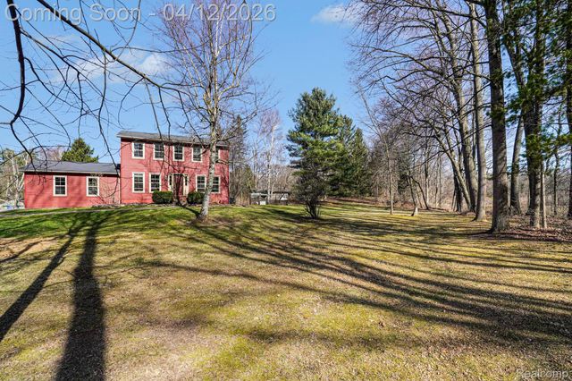 2991 Clark Road, Lapeer Township, MI 48446