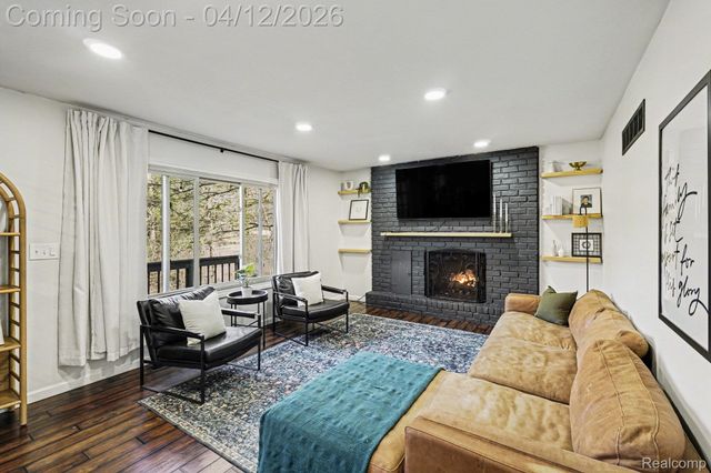 2991 Clark Road, Lapeer Township, MI 48446