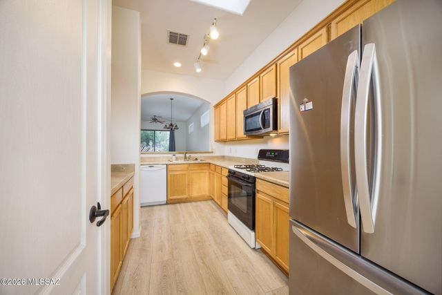 10459 S Drifter Ranch Place, Vail, AZ 85641