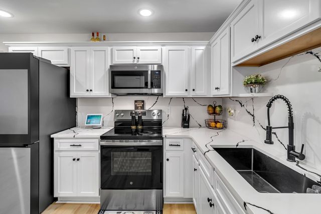 3759 Snell Rd, Murfreesboro, TN 37127