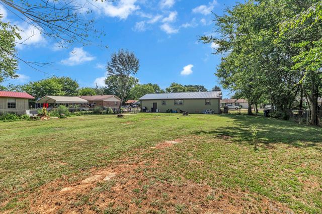 3759 Snell Rd, Murfreesboro, TN 37127