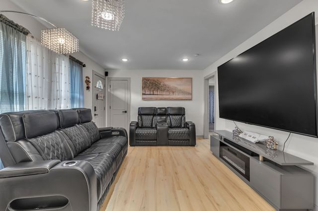 3759 Snell Rd, Murfreesboro, TN 37127