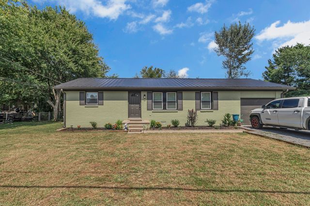 3759 Snell Rd, Murfreesboro, TN 37127