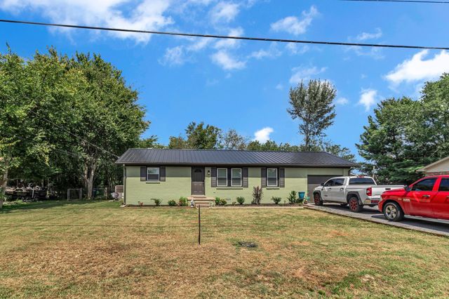 3759 Snell Rd, Murfreesboro, TN 37127