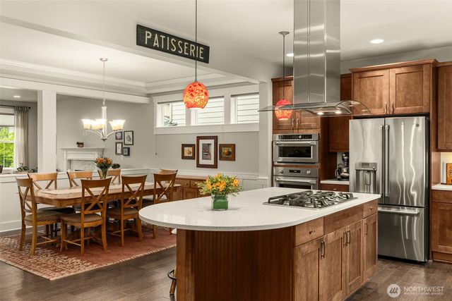 22997 SE 52nd Street, Issaquah, WA 98029