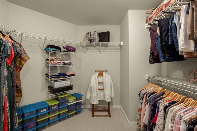 22997 SE 52nd Street, Issaquah, WA 98029