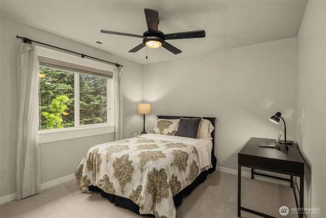 22997 SE 52nd Street, Issaquah, WA 98029