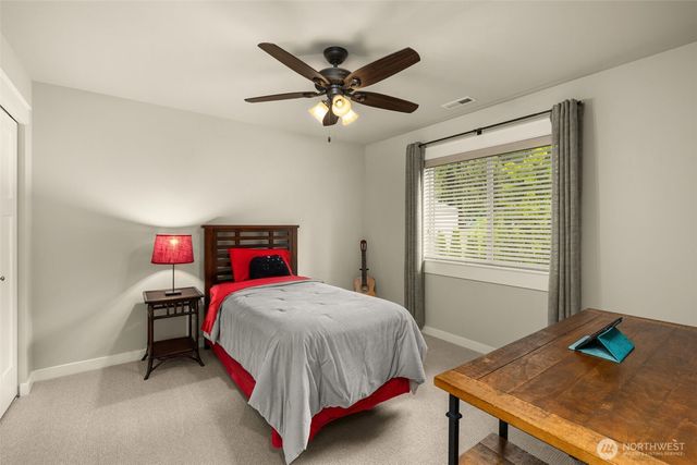22997 SE 52nd Street, Issaquah, WA 98029