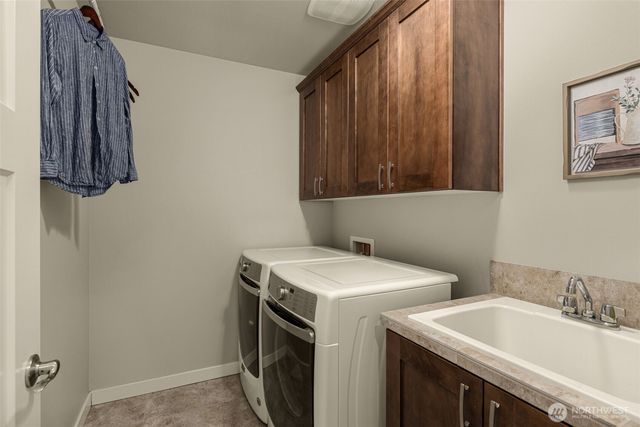 22997 SE 52nd Street, Issaquah, WA 98029