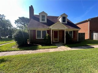 245 Loch CIR, Hampton, VA 23669