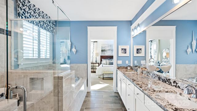 4444 Moxie Way, Charlotte, NC 28215