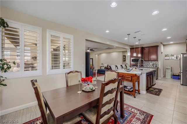 1017 CLAYSTONE RIDGE Avenue, North Las Vegas, NV 89084
