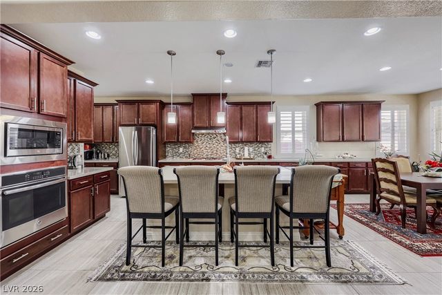 1017 CLAYSTONE RIDGE Avenue, North Las Vegas, NV 89084