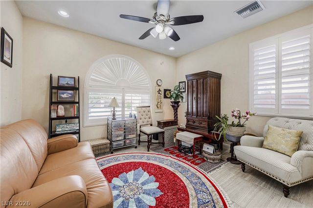 1017 CLAYSTONE RIDGE Avenue, North Las Vegas, NV 89084