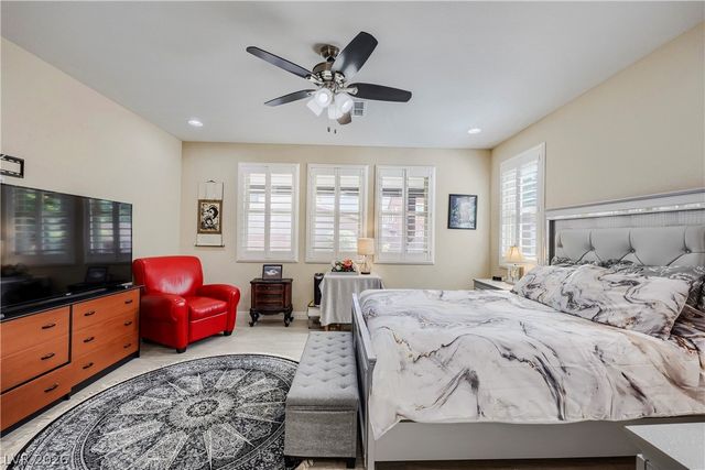 1017 CLAYSTONE RIDGE Avenue, North Las Vegas, NV 89084
