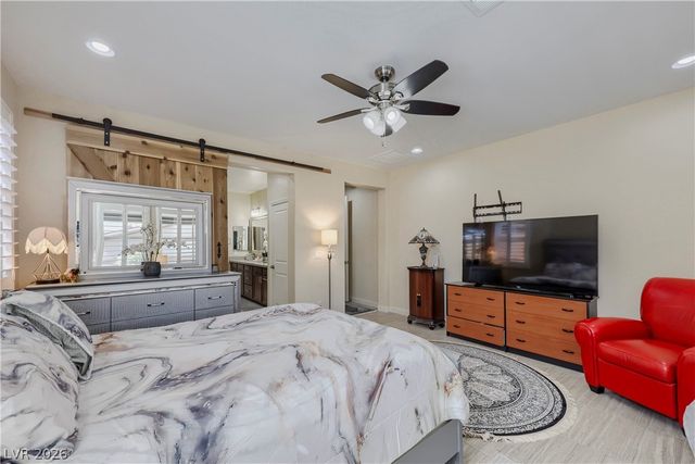 1017 CLAYSTONE RIDGE Avenue, North Las Vegas, NV 89084
