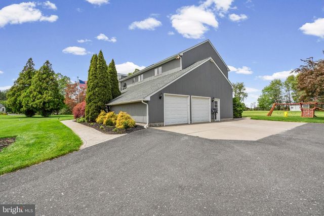 6 LA RUE LN, Medford, NJ 08055