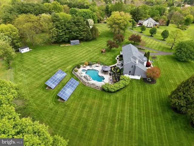 6 LA RUE LN, Medford, NJ 08055