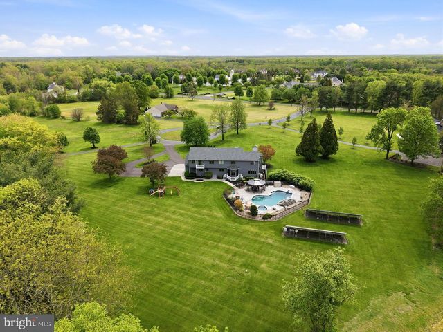 6 LA RUE LN, Medford, NJ 08055