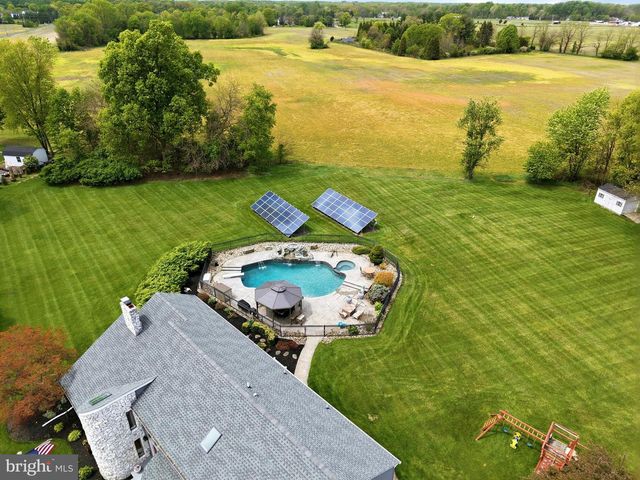 6 LA RUE LN, Medford, NJ 08055