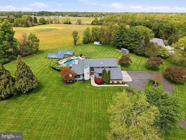 6 LA RUE LN, Medford, NJ 08055