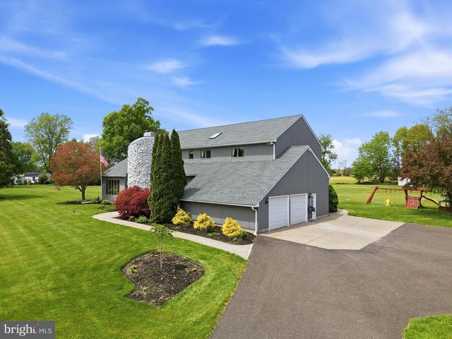 6 LA RUE LN, Medford, NJ 08055