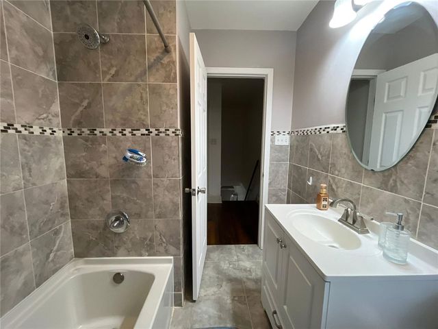 518 Belgreen Pl 516, Oakland, PA 15213