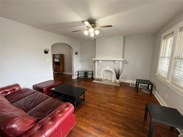 518 Belgreen Pl 516, Oakland, PA 15213