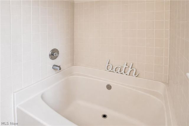 1183 Chapman Lane, Medina, OH 44256