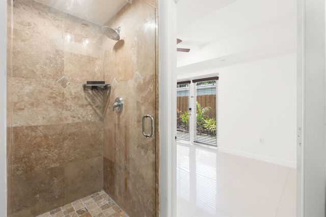 622 NE 10th Avenue, Fort Lauderdale, FL 33304