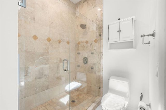 622 NE 10th Avenue, Fort Lauderdale, FL 33304