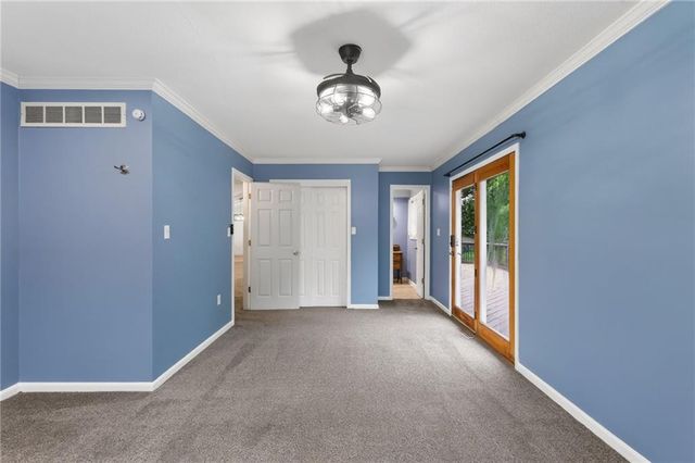 9921 W 67th Street, Merriam, KS 66203
