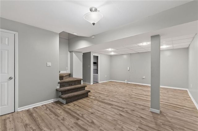 9921 W 67th Street, Merriam, KS 66203