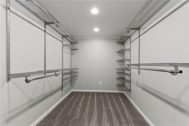 9921 W 67th Street, Merriam, KS 66203