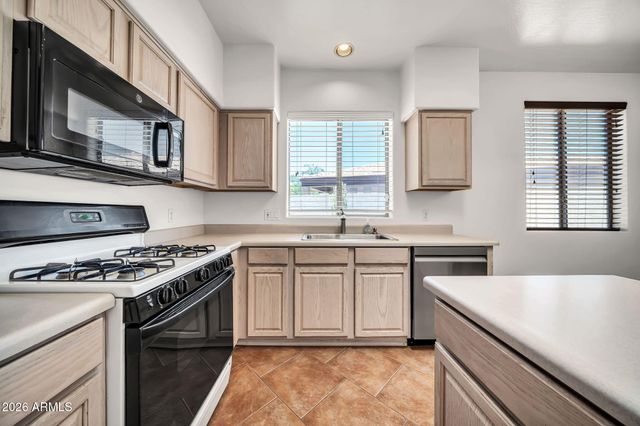20276 N 64TH Avenue, Glendale, AZ 85308