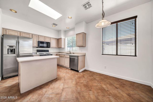 20276 N 64TH Avenue, Glendale, AZ 85308