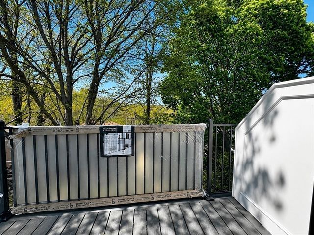 31 Westmore Road 31, Boston, MA 02126